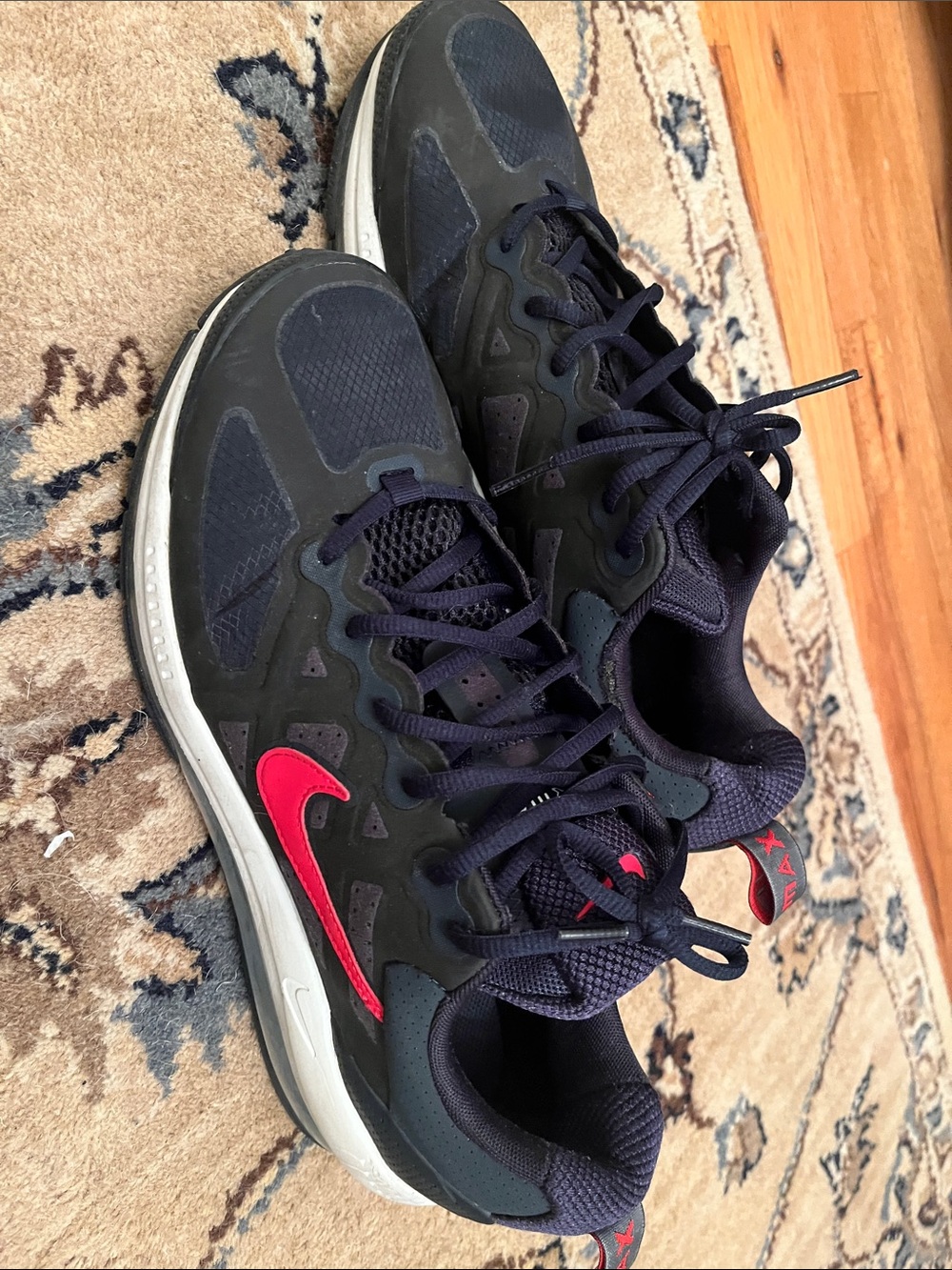 Nike Airmax Navy and Red Men's Running Sneakers